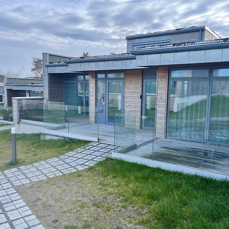 Nybygget Hus I Svaneke Taet Pa Klipper, Skov Og Hav ภายนอก รูปภาพ